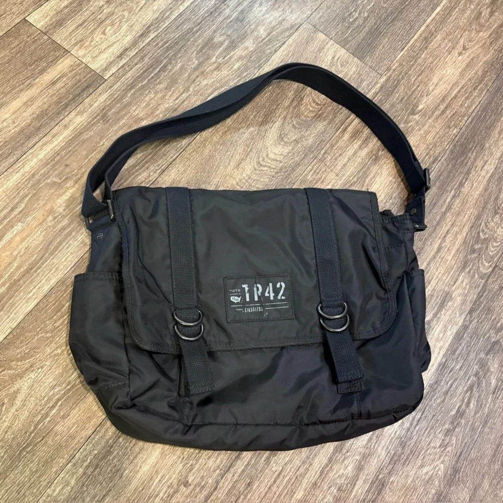 Fossil Messenger Computer Bag Black Adjustable Travel Nylon Utility